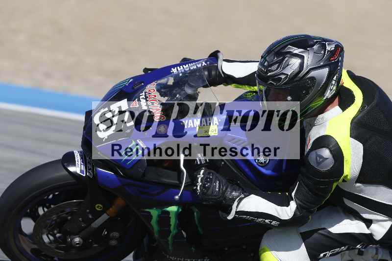 /02 29.01.-02.02.2024 Moto Center Thun Jerez/Gruppe blau-blue/55